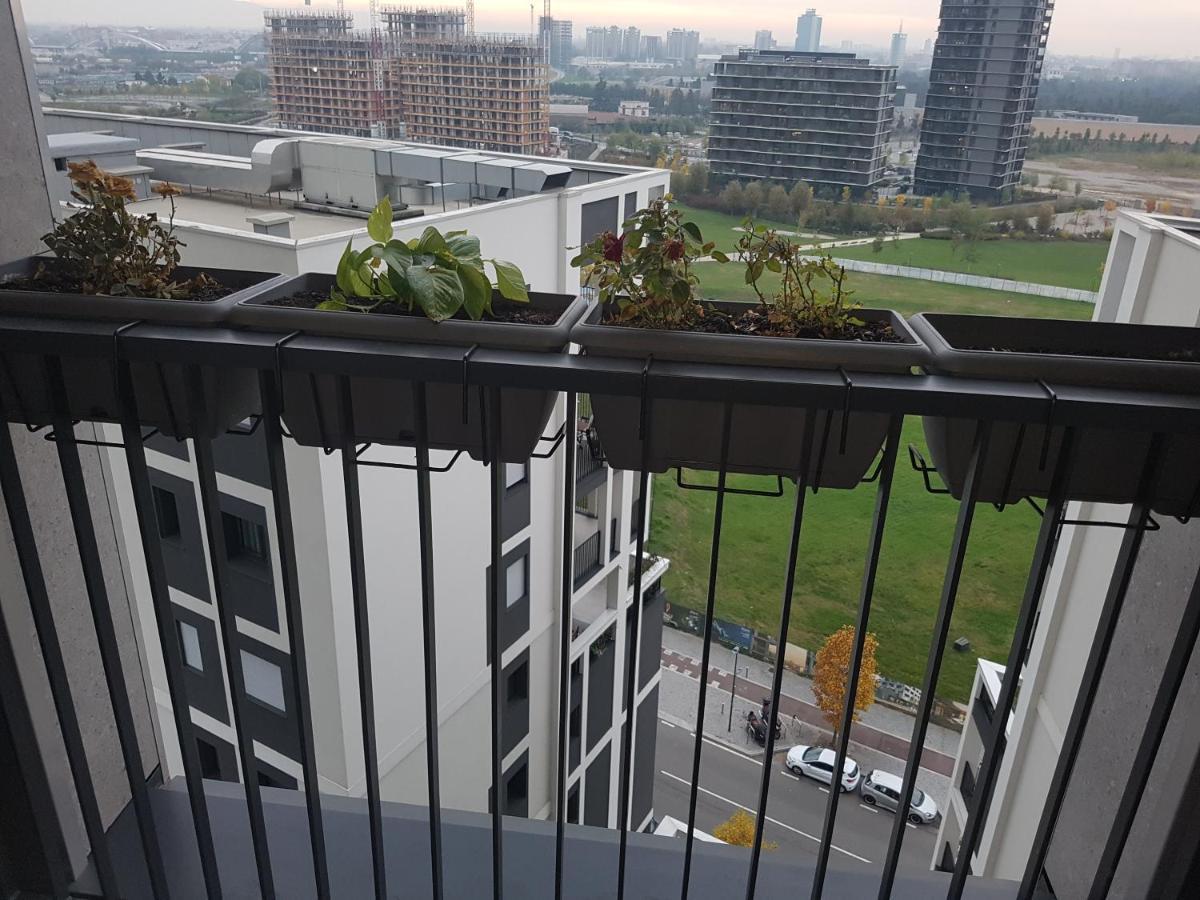 Bellissima Casa Di Svetlana Apartment Milan Bagian luar foto